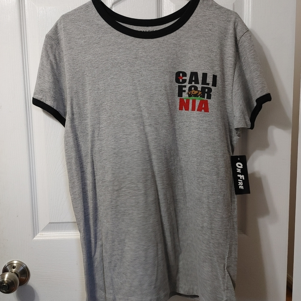 NWT Men's (& Unisex) "California" Tshirt